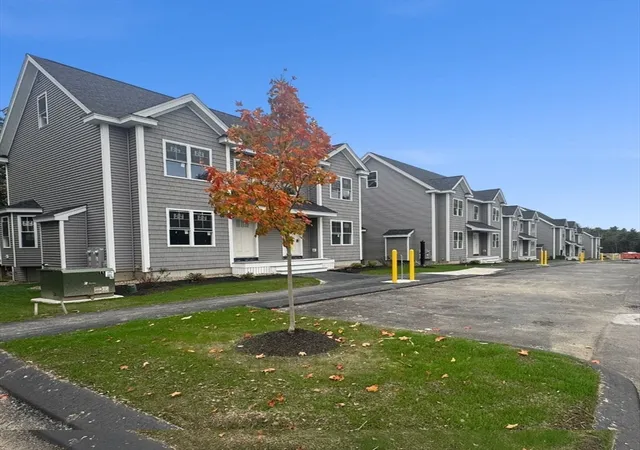 2nd image of 20 Ambrose Way #20, Shirley, MA 01464 | MLS# 73554071