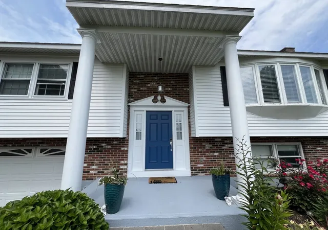 Photo 1 of Single family home for sale at 27 Hill St, Leominster, MA 01453 | MLS# 73562844 | Listing updated on 2026-09-20