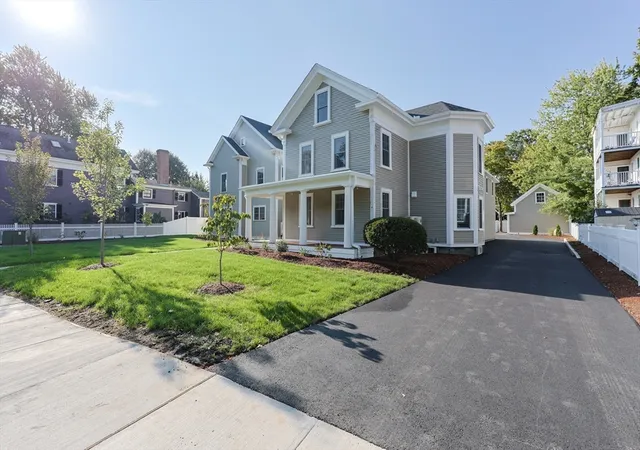 Homes for sale in Medford, MA | 54 South St, Medford, MA 02155 | MLS# 73525722