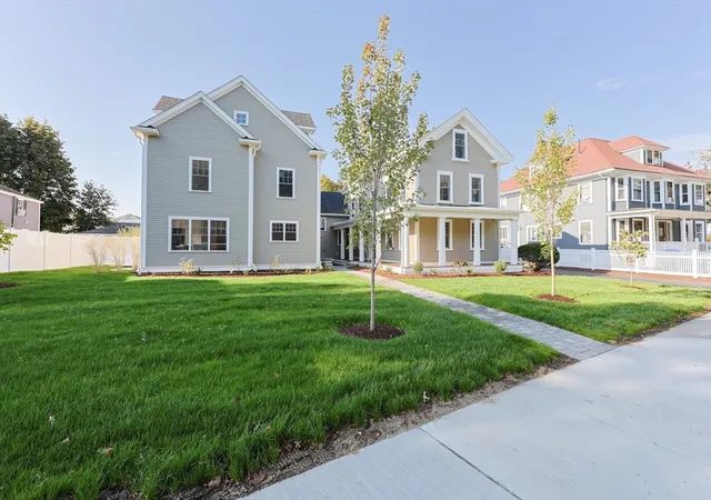 Homes for sale in Medford, MA | 54 South St, Medford, MA 02155 | MLS# 73525722