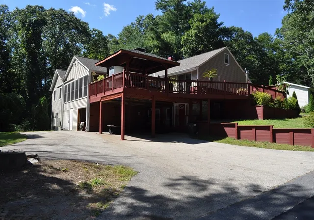 Homes for sale in North Oxford, MA | 25 Maple Ave, North Oxford, MA 01537 | MLS# 73497073