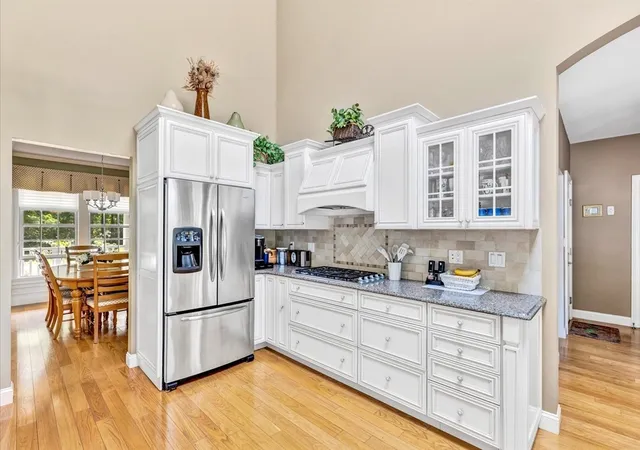 2nd image of 42 Iris Ln, Yarmouth Port, MA 02675 | MLS# 73563131