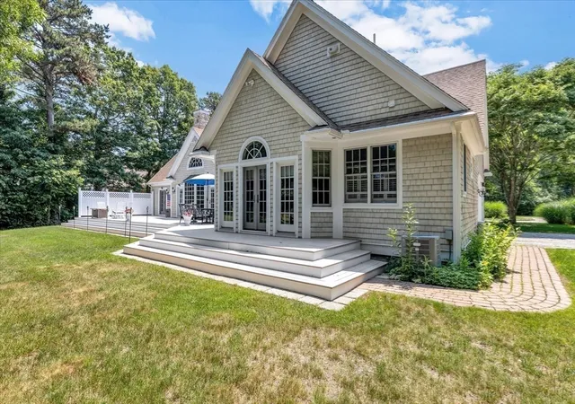 42nd image of 42 Iris Ln, Yarmouth Port, MA 02675 | MLS# 73563131