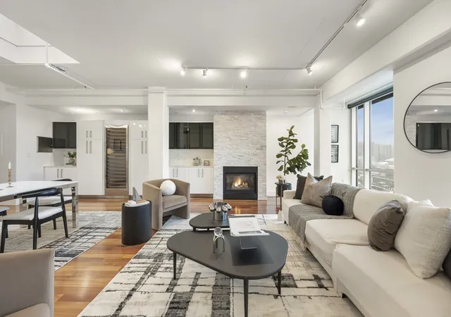 Photo 3 of Condo for sale at 25 Channel Ctr St #PH2-201, Boston, MA 02210 | MLS# 73550350 | Listing updated on 2026-08-30