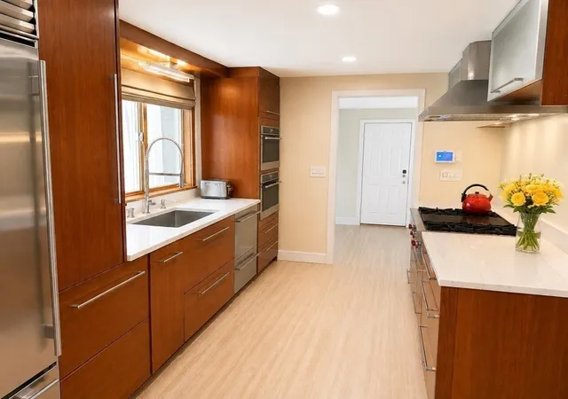 4th image of 34 Blossomcrest Rd, Lexington, MA 02421 | MLS# 73534938