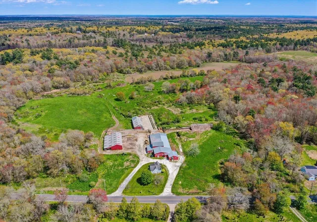 Photo 3 of House for sale at 272 Pine Hl Rd, Westport, MA 02790 | MLS# 73520844 | Listing updated on 2026-05-22