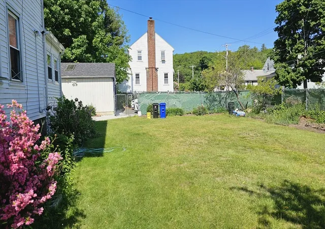 4th image of 350 Washington St, Malden, MA 02148 | MLS# 73536595