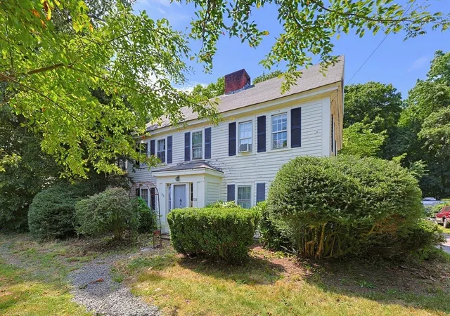 4th image of 728 South Main Street, Raynham, MA 02767 | MLS# 73548176