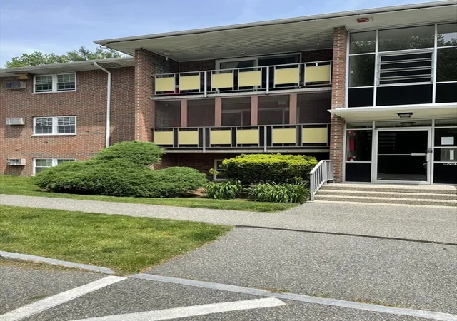 Condo for sale at 206 Rock St #M5, Norwood, MA 02062 | MLS# 73553220