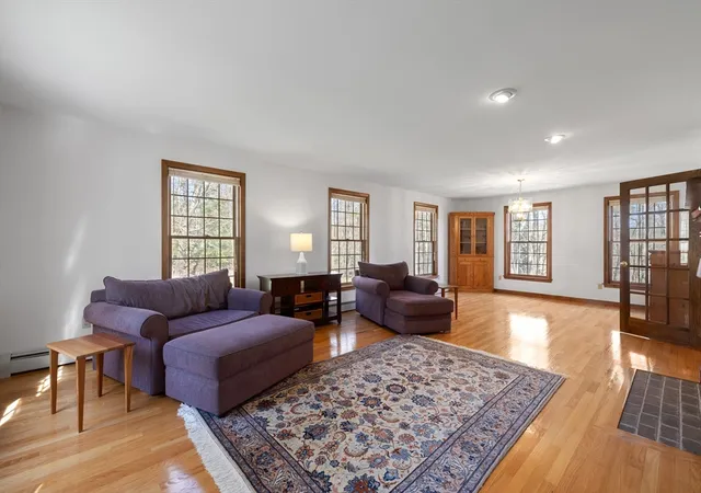 3rd image of 60 Cambridge Rd, Hampstead, NH 03841 | MLS# 73511306