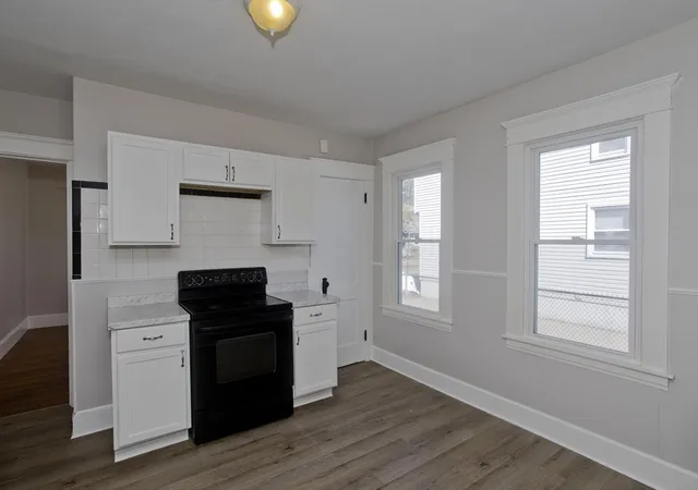 4th image of 49-51 Mansfield St, Springfield, MA 01108 | MLS# 73486294