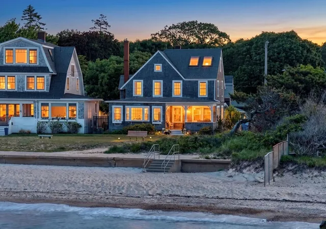 5th image of 205 Grand Ave, Falmouth, MA 02540 | MLS# 73531991