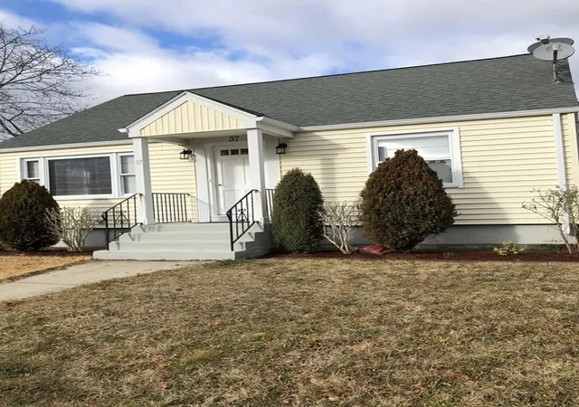 3rd image of 37 Turner St, Attleboro, MA 02703 | MLS# 72929203