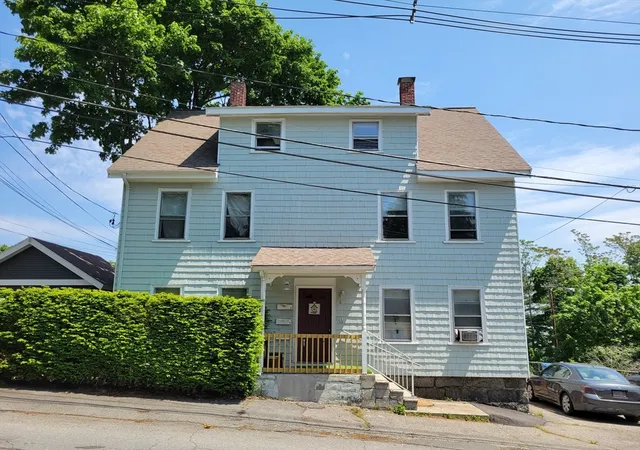 1st image of 4 Pleasant St, Wakefield, MA 01880 | MLS# 73545954