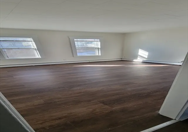 3rd image of 4 Pleasant St, Wakefield, MA 01880 | MLS# 73545954