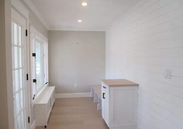 Photo 4 of Single family home for sale at 84 Tafts Ave, Winthrop, MA 02152 | MLS# 73568805 | Listing updated on 2026-10-25