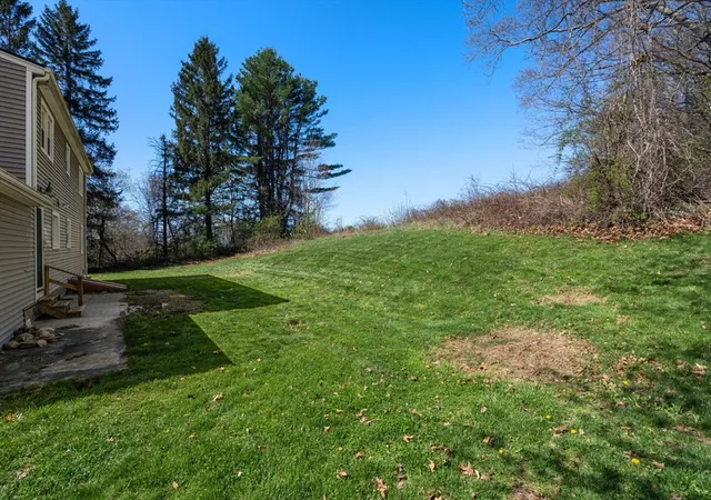 Homes for sale in Dudley, MA | 89 Center Rd, Dudley, MA 01571 | MLS# 73508349