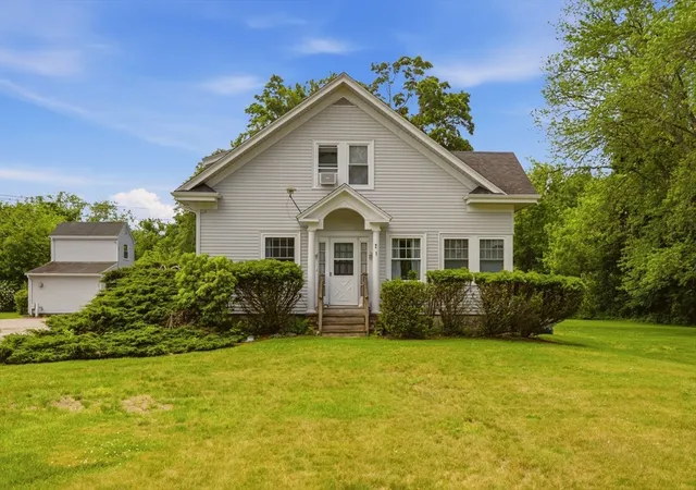 5th image of 21 East, Tiverton, RI 02878 | MLS# 73536254