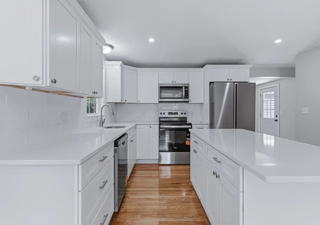 Homes for sale in Wrentham, MA | 95 Circle Dr, Wrentham, MA 02093 | MLS# 73532063