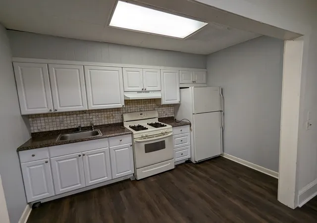 5th image of 28 Sever St, Worcester, MA 01609 | MLS# 73565816