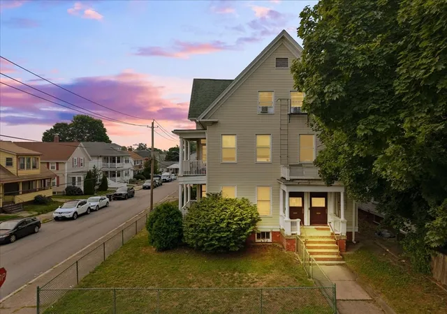 1st image of 85 Maynard St, Pawtucket, RI 02860 | MLS# 73553347