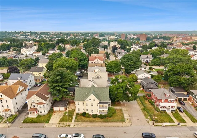 5th image of 85 Maynard St, Pawtucket, RI 02860 | MLS# 73553347