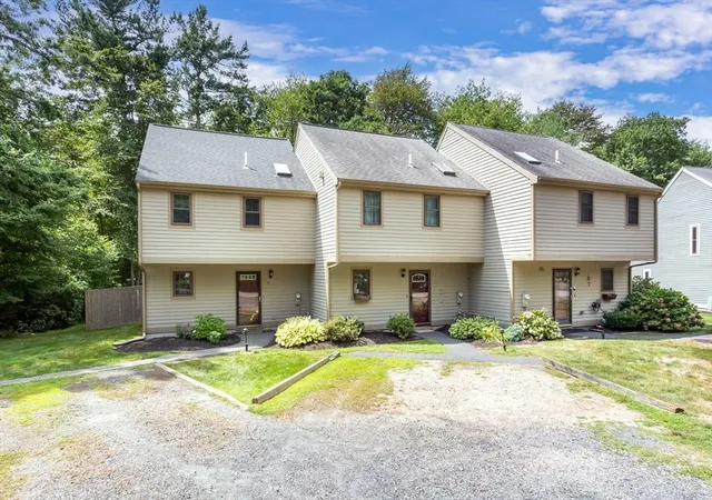 Photo 3 of Sale Pending at 31 Greenwood Village St #31, Easton, MA 02334 | MLS# 73568541 | Listing updated on 2026-09-15