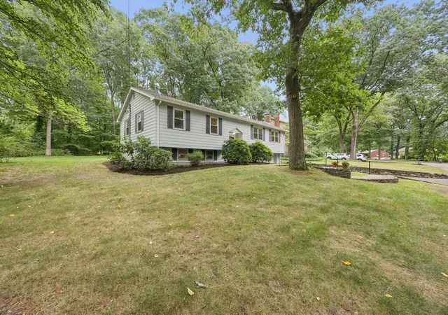 29th image of 210 Chamberlain St, Holliston, MA 01746 | MLS# 73567586