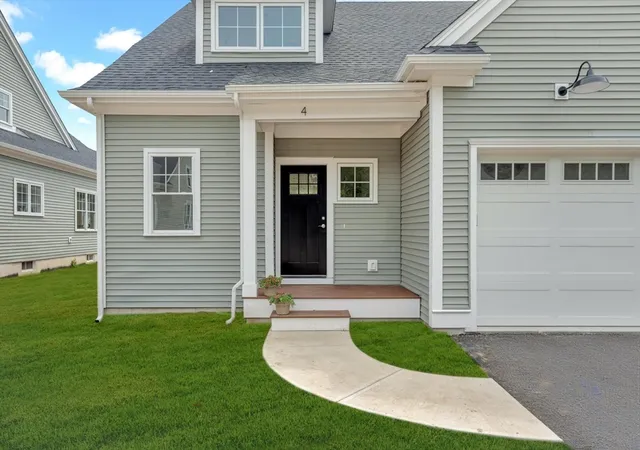 Homes for sale in Wrentham, MA | 4 Weber Farm Road #4, Wrentham, MA 02093 | MLS# 73522998