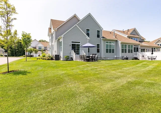 Listing Photo 5 - Condo for sale in building located at 36 Phoebe St, Methuen, MA 01844 - Unit #36