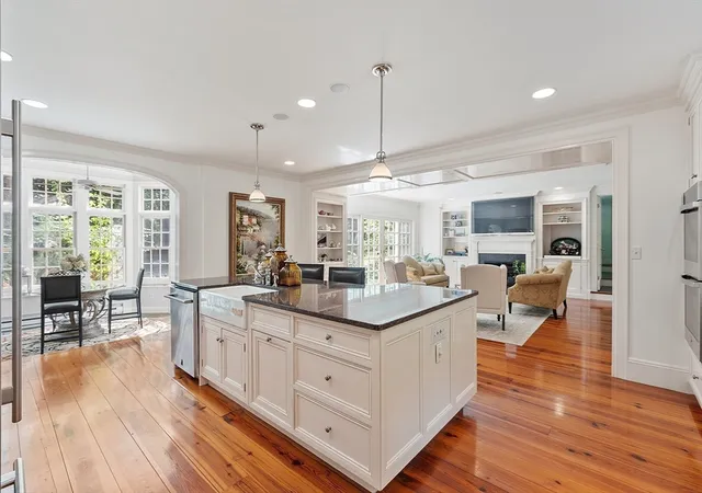 4th image of 251A Old Billerica Road, Bedford, MA 01730 | MLS# 73429464
