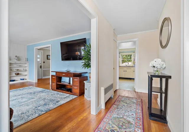 4th image of 6 Shaw Rd, Belmont, MA 02478 | MLS# 73488858