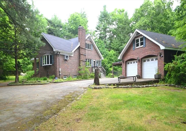 1st image of 113 Summer St, North Easton, MA 02356 | MLS# 73538149