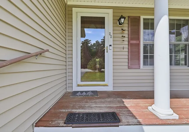 4th image of 9 Rock Marsh Rd #B, Wareham, MA 02571 | MLS# 73536949