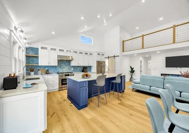 Photo 3 of Single family home for sale at 531 Menauhant Rd, East Falmouth, MA 02536 | MLS# 73484870 | Listing updated on 2026-09-15