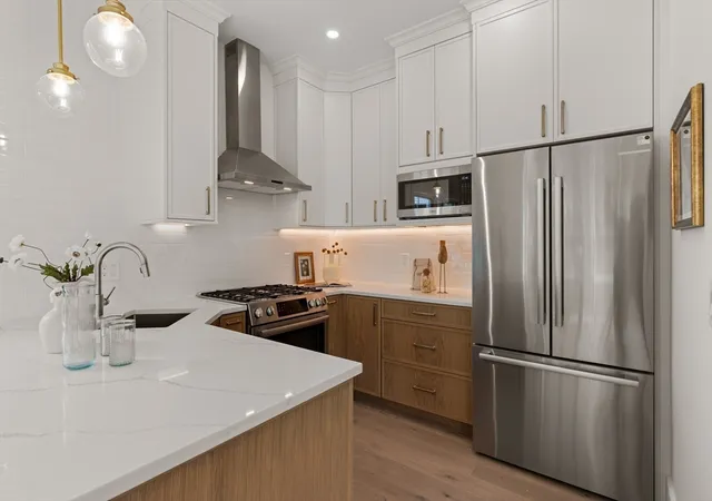 Homes for sale in Somerville, MA | 326 Lowell Street #4, Somerville, MA 02145 | MLS# 73519534