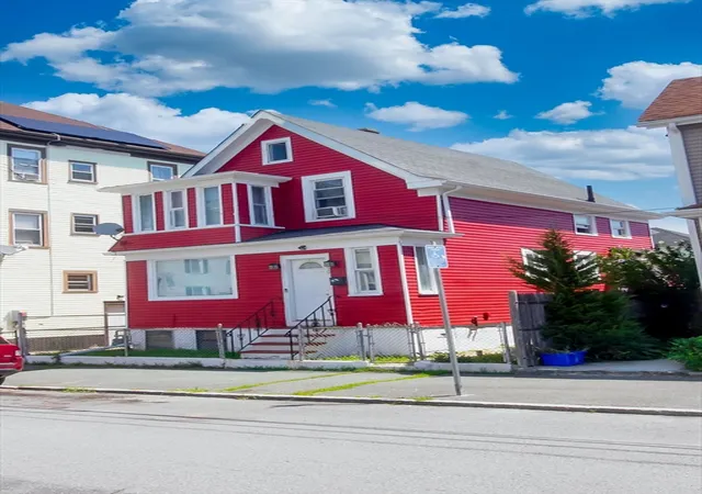 1st image of 90 Hemlock St, New Bedford, MA 02740 | MLS# 73564970