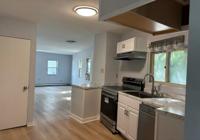 1st image of 17 Howell Ct, Chelsea, MA 02150 | MLS# 73564203