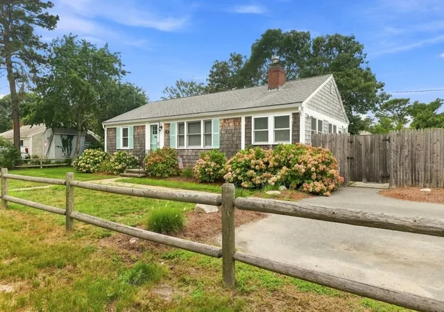 2nd image of 29 Lorree Lane, Dennis, MA 02639 | MLS# 73568227