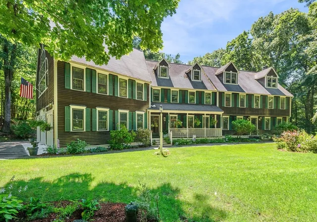 2nd image of 11 Rocky Woods Rd, Groveland, MA 01834 | MLS# 73540902