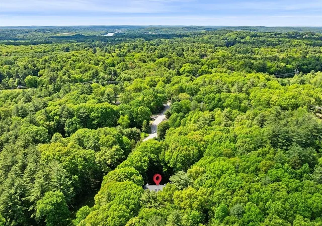 5th image of 11 Rocky Woods Rd, Groveland, MA 01834 | MLS# 73540902