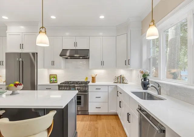 3rd image of 279 Brookline Street #279, Needham, MA 02492 | MLS# 73542786