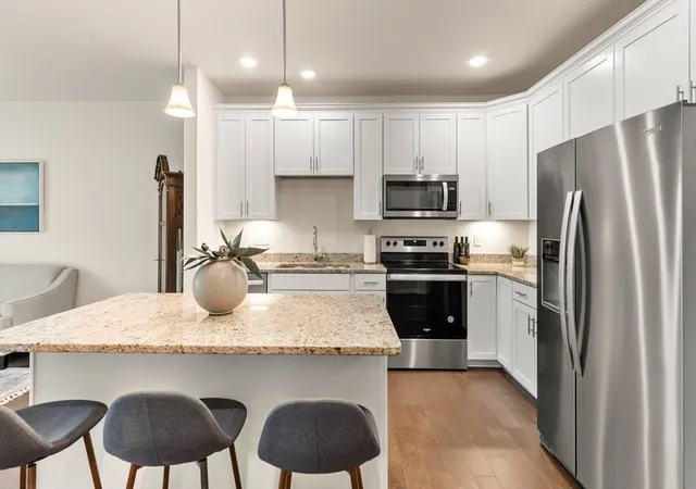 Homes for sale in North Reading, MA | 230 Martin's Landing #108, North Reading, MA 01864 | MLS# 73538410