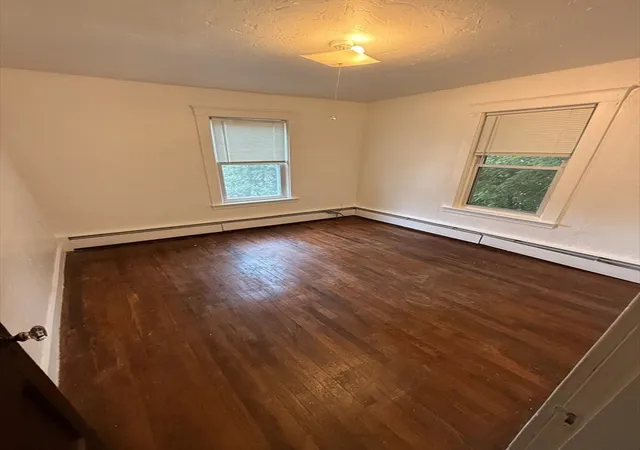 Listing Photo 5 - Condo for sale in building located at 105 Grant St, Gardner, MA 01440