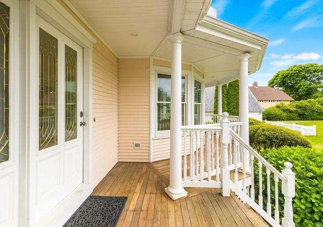 Photo 3 of Single family home for sale at 276 Shore St, Falmouth, MA 02540 | MLS# 73473359 | Listing updated on 2026-10-01