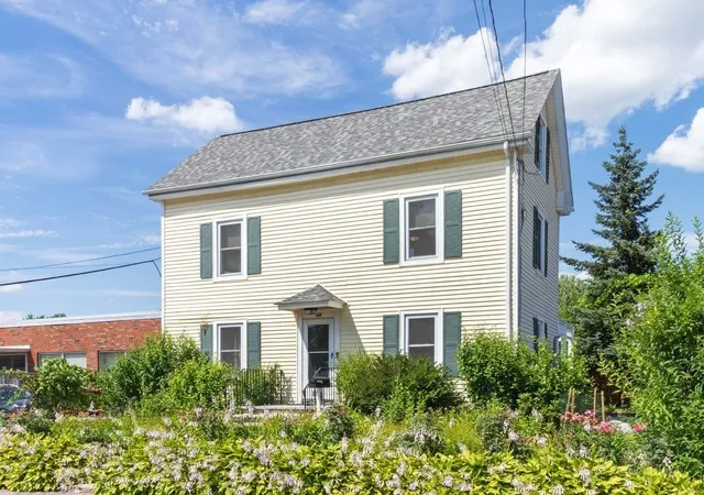 2nd image of 142 Calvary Street, Waltham, MA 02453 | MLS# 73549888