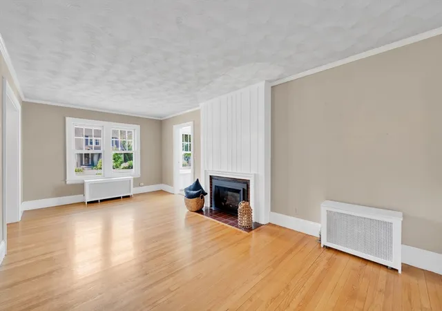 Homes for sale in Longmeadow, MA | 124 Westmoreland Ave, Longmeadow, MA 01106 | MLS# 73536231