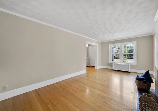 Homes for sale in Longmeadow, MA | 124 Westmoreland Ave, Longmeadow, MA 01106 | MLS# 73536231