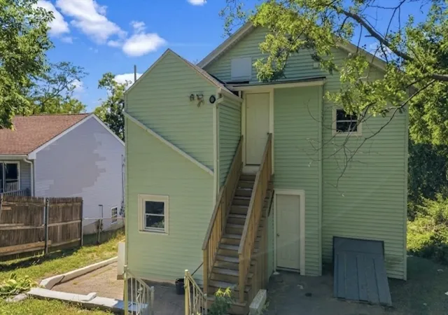 2nd image of 409 Crescent St, Fall River, MA 02720 | MLS# 73536828