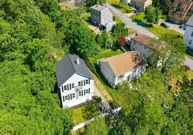 Listing Photo 4 - Condo for sale in building located at 409 Crescent St, Fall River, MA 02720